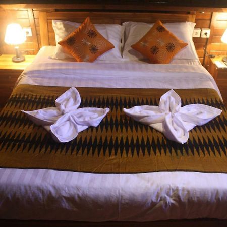 Lotus Bungalow Hotel Nusa Penida Eksteriør billede