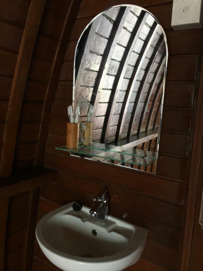 Lotus Bungalow Hotel Nusa Penida Eksteriør billede